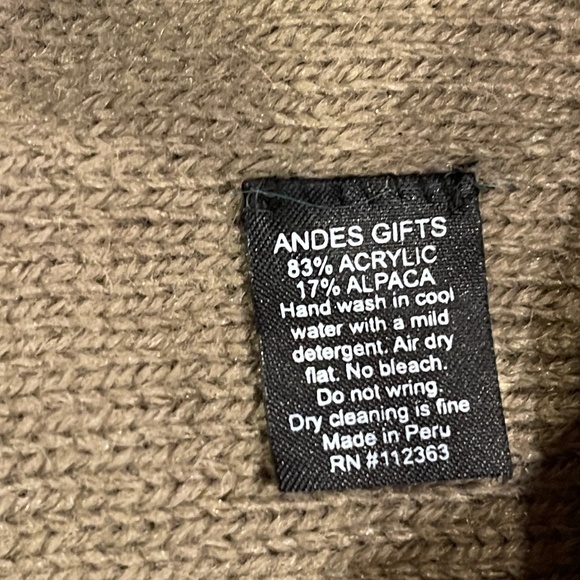 NEW! Andes Gifts Colorful Reversible Hat, Beanie. Super Soft Knit. NWT! - Picture 6 of 7